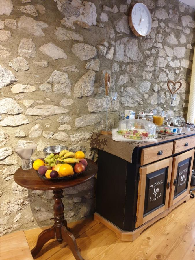 La Petite Chapelle Hotel Font-Romeu-Odeillo-Via Exterior photo