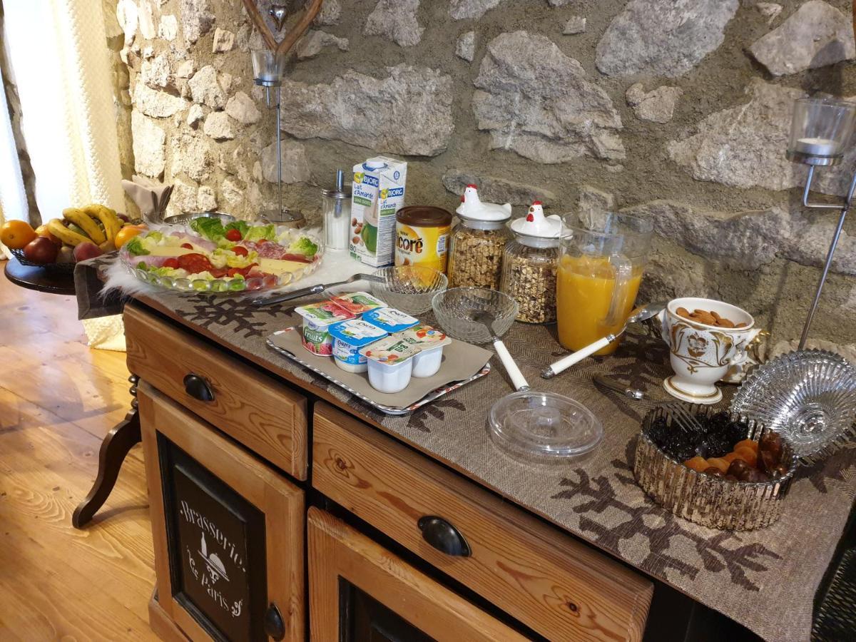La Petite Chapelle Hotel Font-Romeu-Odeillo-Via Exterior photo