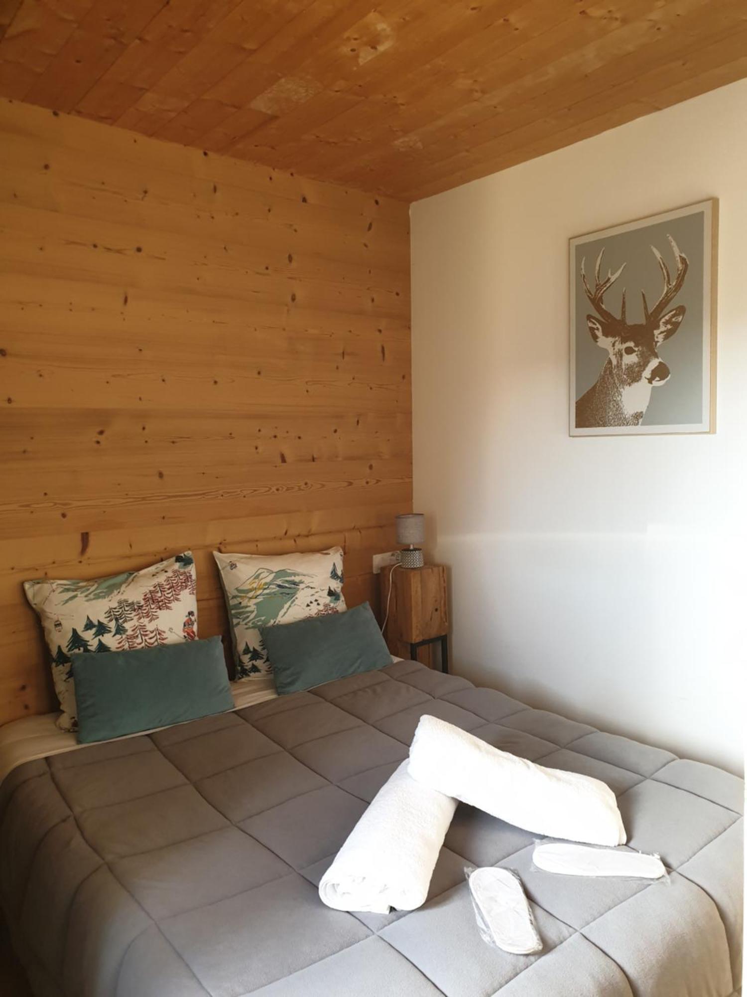 La Petite Chapelle Hotel Font-Romeu-Odeillo-Via Exterior photo
